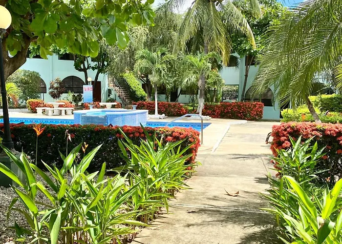 Turquoise Deep Dive Single Storey Сasa de vacaciones *