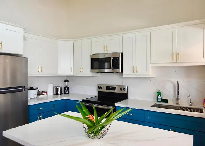 Turquoise Deep Dive Single Storey Coco